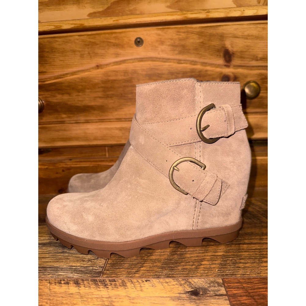 Sorel Joan of Arctic Wedge III Buckle Bootie Size 8 Quarry Brown NL3762-297